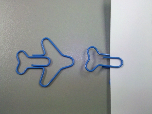 Airplane-shaped paper clips